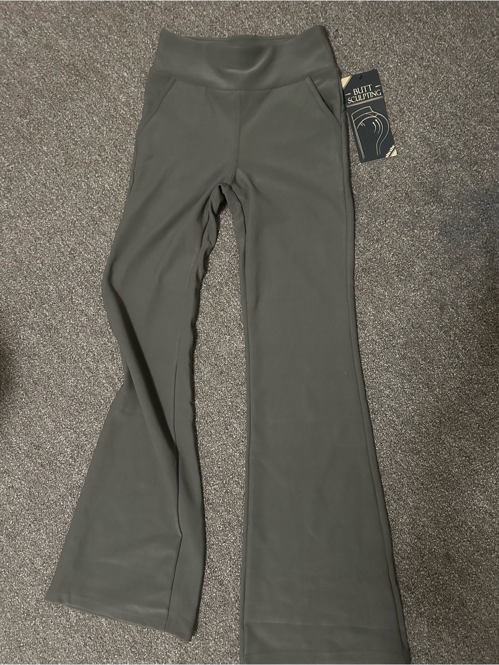 Butt Sculpting High-Waist Flare Pants - Olive
